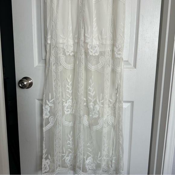 White lace sheer maxi dress with attached shorts size M - Picture 2 of 6